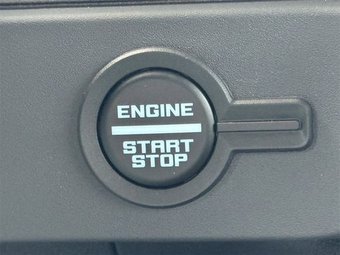 New 2025 Ford Bronco Badlands image 45