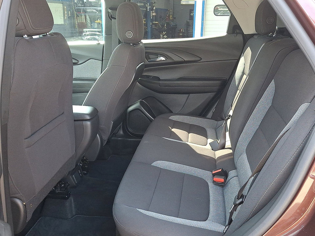 Certified 2023 Chevrolet TrailBlazer LT w/ Convenience Package AWD/4WD image 20