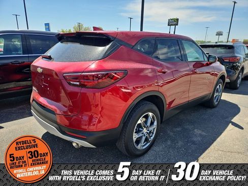 Certified 2023 Chevrolet Blazer LT AWD/4WD image 2