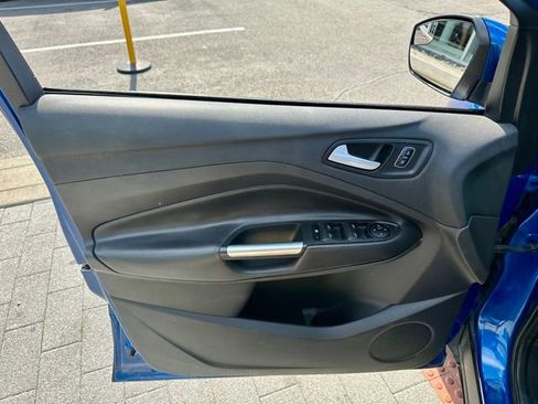 Used 2018 Ford Escape SEL AWD/4WD image 10