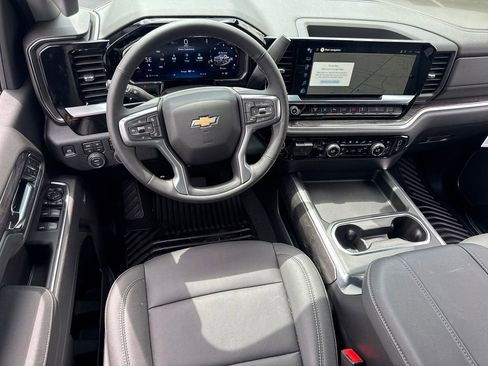 New 2026 Chevrolet Silverado 2500 LTZ w/ LTZ Convenience Package AWD/4WD image 16