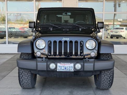 Used 2017 Jeep Wrangler Unlimited Sport w/ Quick Order Package 24S AWD/4WD image 4
