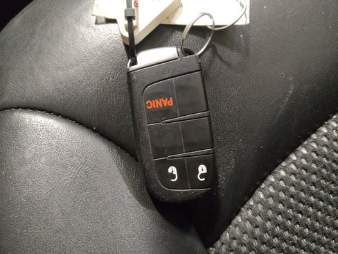 Used 2020 Dodge Journey Crossroad image 32