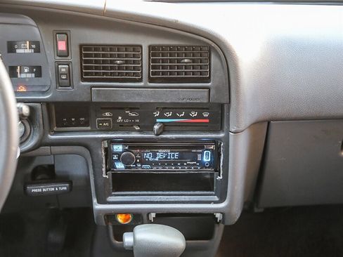 Used 1995 Toyota 4Runner SR5 image 19