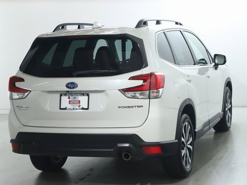 Certified 2023 Subaru Forester Limited image 50