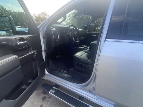 Used 2021 Chevrolet Silverado 2500 LTZ w/ LTZ Premium Texas Edition image 10