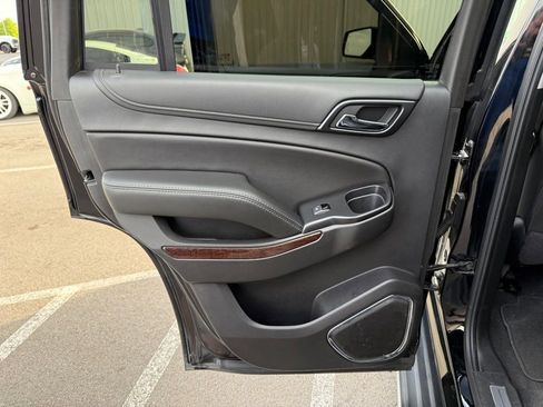 Used 2020 GMC Yukon SLT image 8