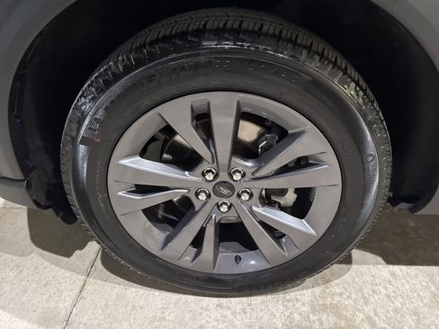 Certified 2025 Ford Explorer Active w/ Active Comfort Package image 20