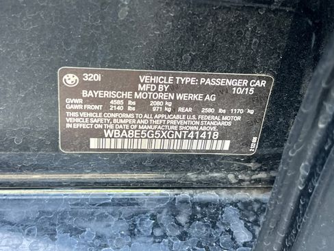 Used 2016 BMW 320i xDrive Sedan image 29