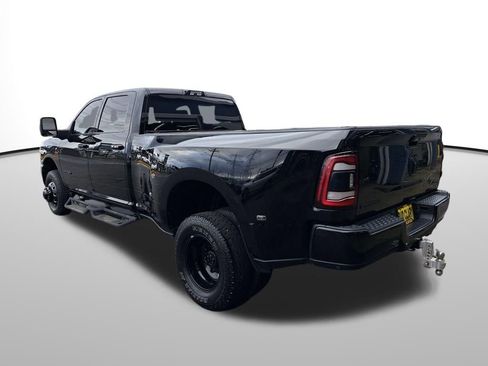 Used 2024 RAM 3500 Big Horn w/ Night Edition image 3