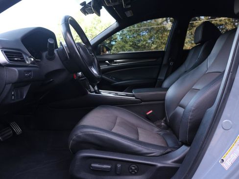 Used 2022 Honda Accord Sport image 29