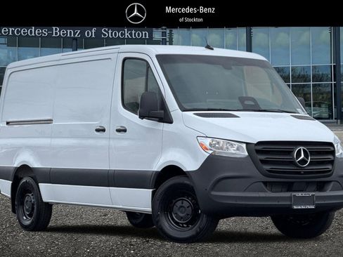 New 2026 Mercedes-Benz Sprinter 2500 image 1