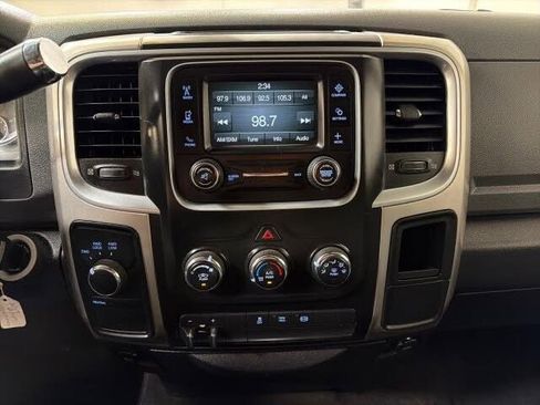 Used 2017 RAM 2500 SLT AWD/4WD image 24
