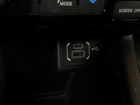 Used 2025 Jeep Compass Limited AWD/4WD image 25
