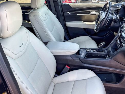 Certified 2023 Cadillac XT6 Sport AWD/4WD image 37