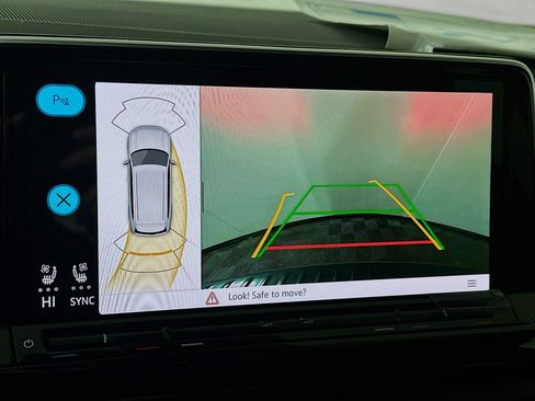 New 2026 Volkswagen Atlas SE image 13