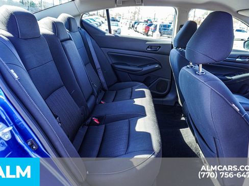 Used 2025 Nissan Altima 2.5 SV image 24