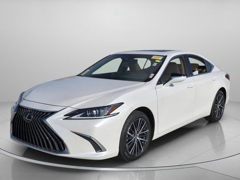 Certified 2025 Lexus ES 350 w/ Premium Package image 2