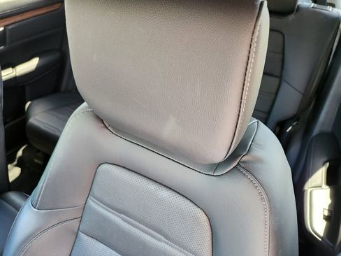 Used 2019 Honda CR-V Touring image 6