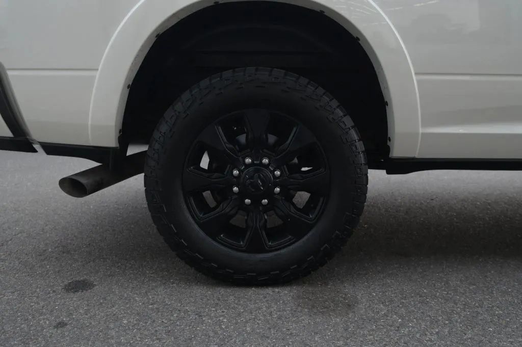 Used 2022 RAM 3500 Limited AWD/4WD image 26