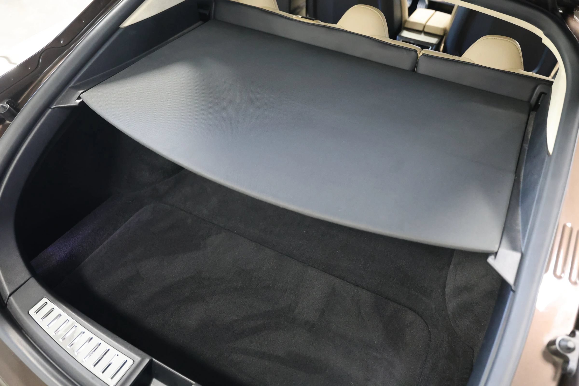 Used 2013 Tesla Model S Performance RWD image 51