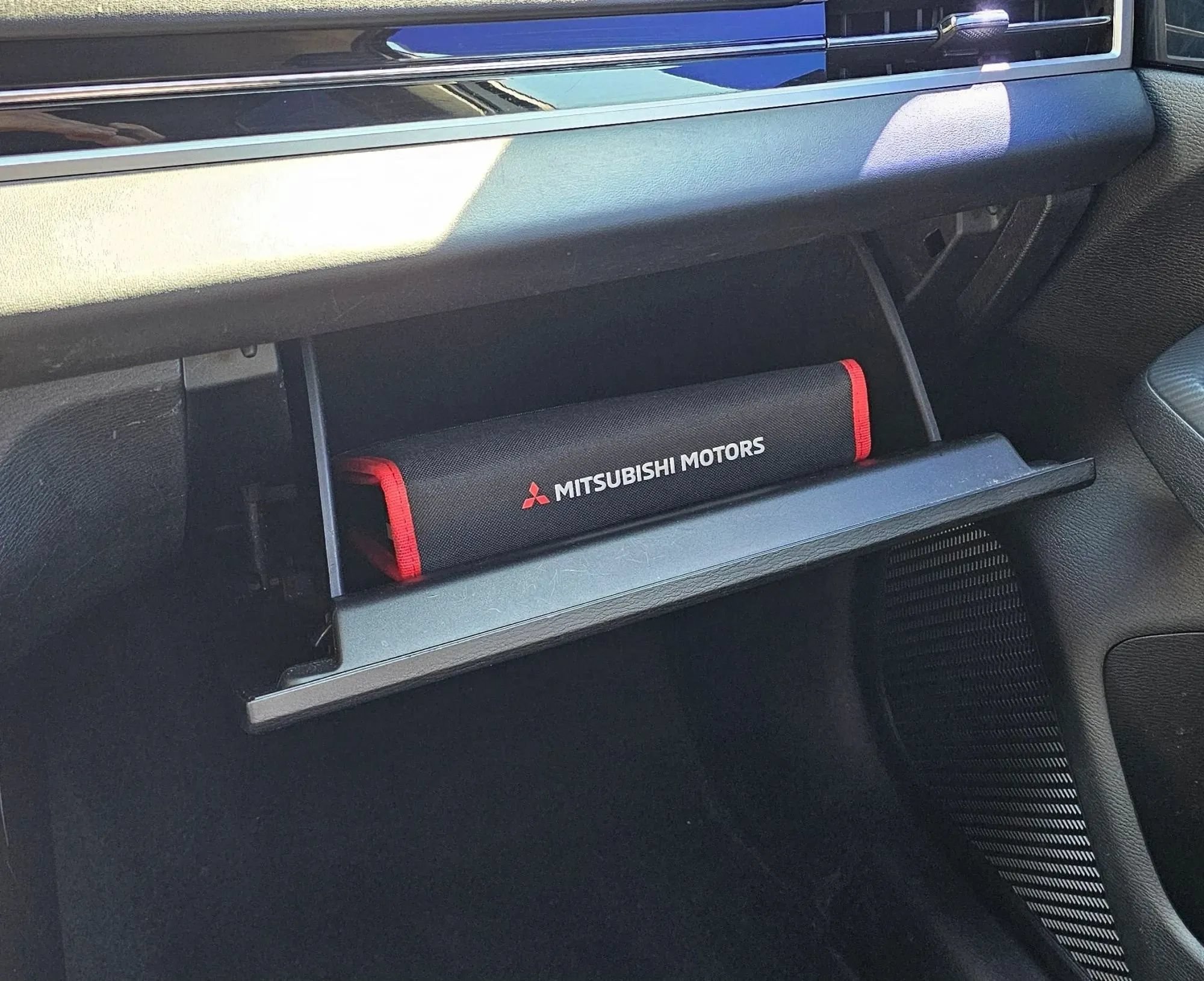 Used 2022 Mitsubishi Outlander ES FWD image 19