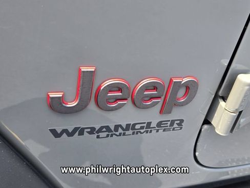 Used 2018 Jeep Wrangler Unlimited Rubicon AWD/4WD image 19
