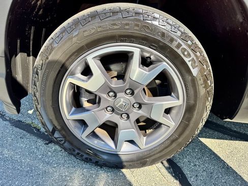 Used 2023 Honda Passport TrailSport image 38