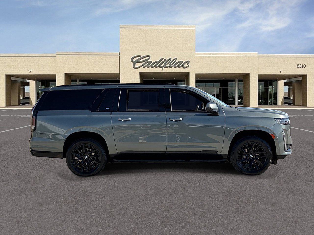 Certified 2024 Cadillac Escalade ESV Sport w/ LPO, ONYX Package RWD image 4