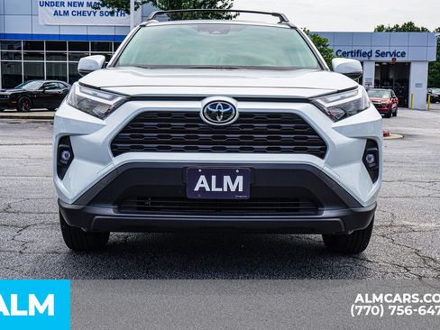Used 2025 Toyota RAV4 XLE Premium w/ Weather Package AWD/4WD image 11