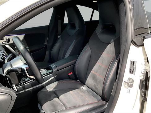 Certified 2025 Mercedes-Benz CLA 250 image 8