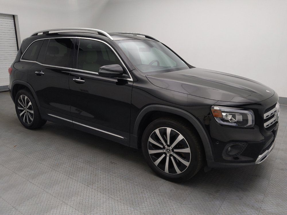 Used 2021 Mercedes-Benz GLB 250 w/ Premium Package image 11