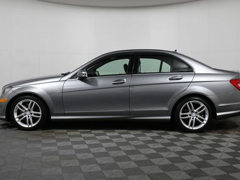 Used 2013 Mercedes-Benz C 300 4MATIC Sedan image 2