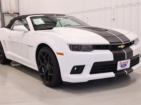 Used 2014 Chevrolet Camaro SS w/ RS Package RWD image 3