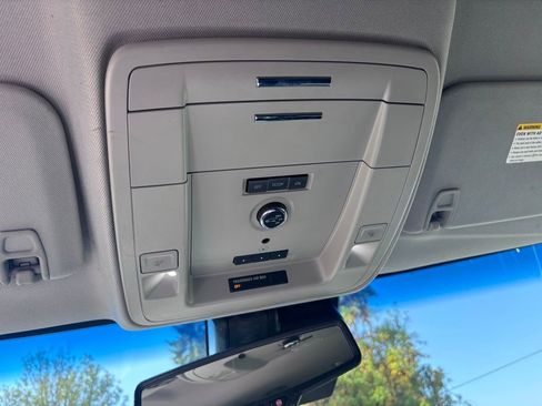 Used 2018 Chevrolet Tahoe Premier image 28