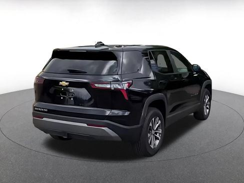 Used 2025 Chevrolet Equinox LT AWD/4WD image 12
