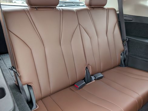 Used 2022 Acura MDX SH-AWD w/ Technology Package image 12