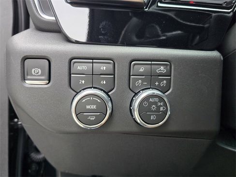 New 2026 GMC Sierra 1500 SLT w/ SLT Premium Plus Package image 25