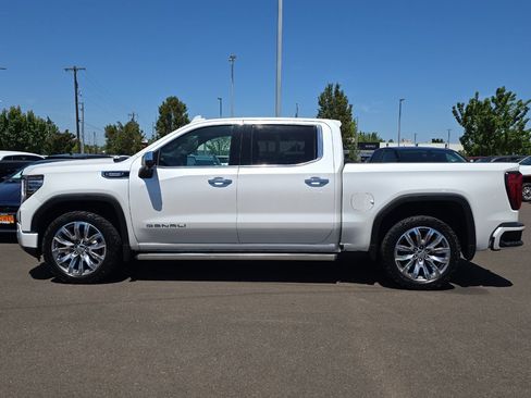 Used 2024 GMC Sierra 1500 Denali w/ Denali Reserve Package AWD/4WD image 7