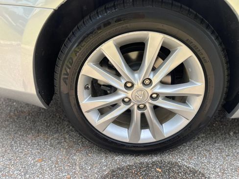Used 2011 Lexus ES 350 FWD image 37