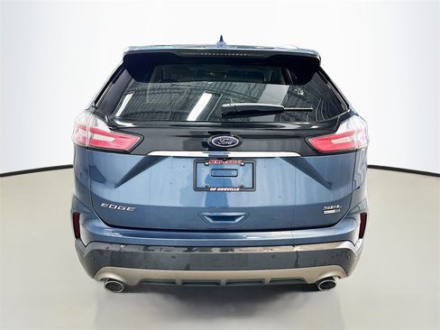 Used 2019 Ford Edge SEL w/ Equipment Group 201A image 7