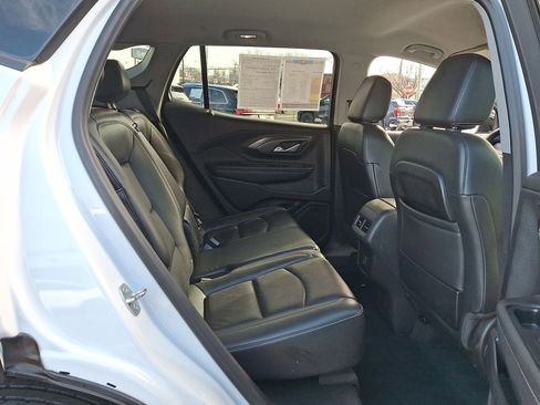 Used 2023 GMC Terrain SLT w/ Elevation Edition image 26