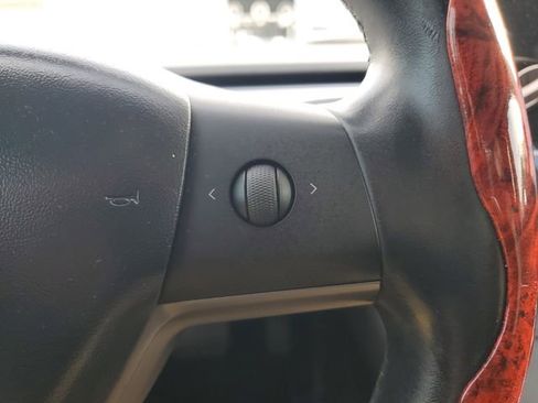 Used 2019 Tesla Model 3 Mid Range image 25