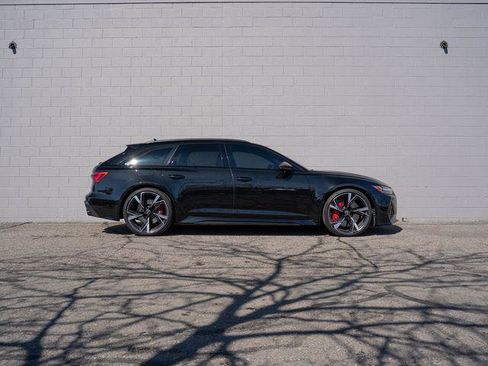 Used 2023 Audi RS 6 w/ Carbon Optic Package AWD/4WD image 8