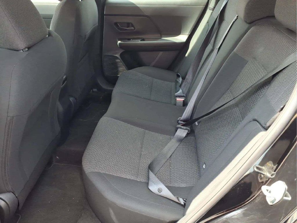 Used 2025 Nissan Kicks S FWD image 12