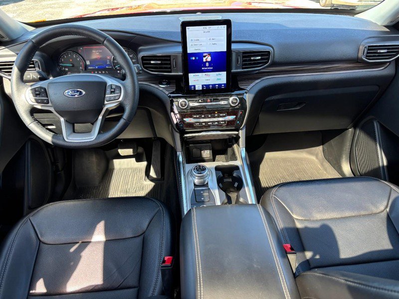 Used 2023 Ford Explorer Limited w/ Limited Technology Package AWD/4WD image 16