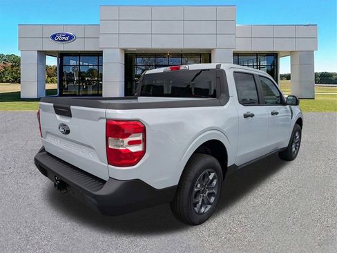 New 2026 Ford Maverick XLT FWD image 2