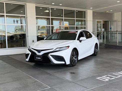 Certified 2024 Toyota Camry SE w/ Audio Upgrade Package FWD image 2