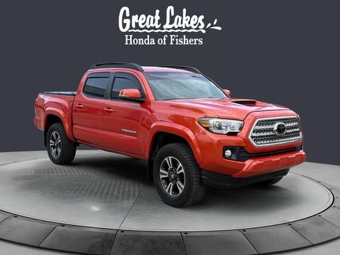 Used 2016 Toyota Tacoma TRD Sport w/ Towing Package AWD/4WD image 7