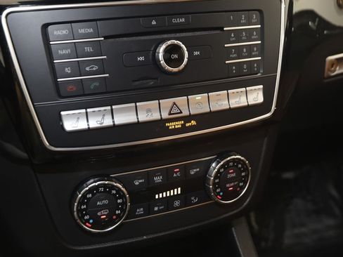 Used 2019 Mercedes-Benz GLS 550 4MATIC w/ Driver Assistance Package image 31
